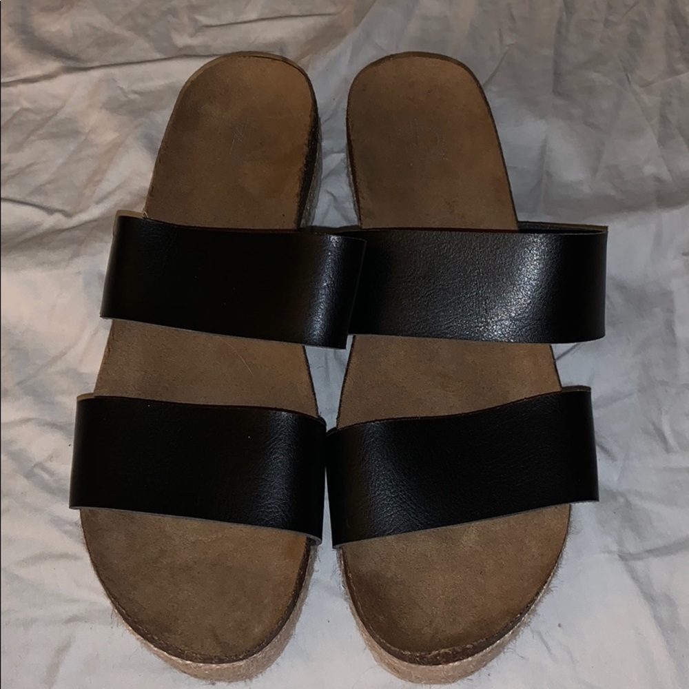 Espadrille platforms